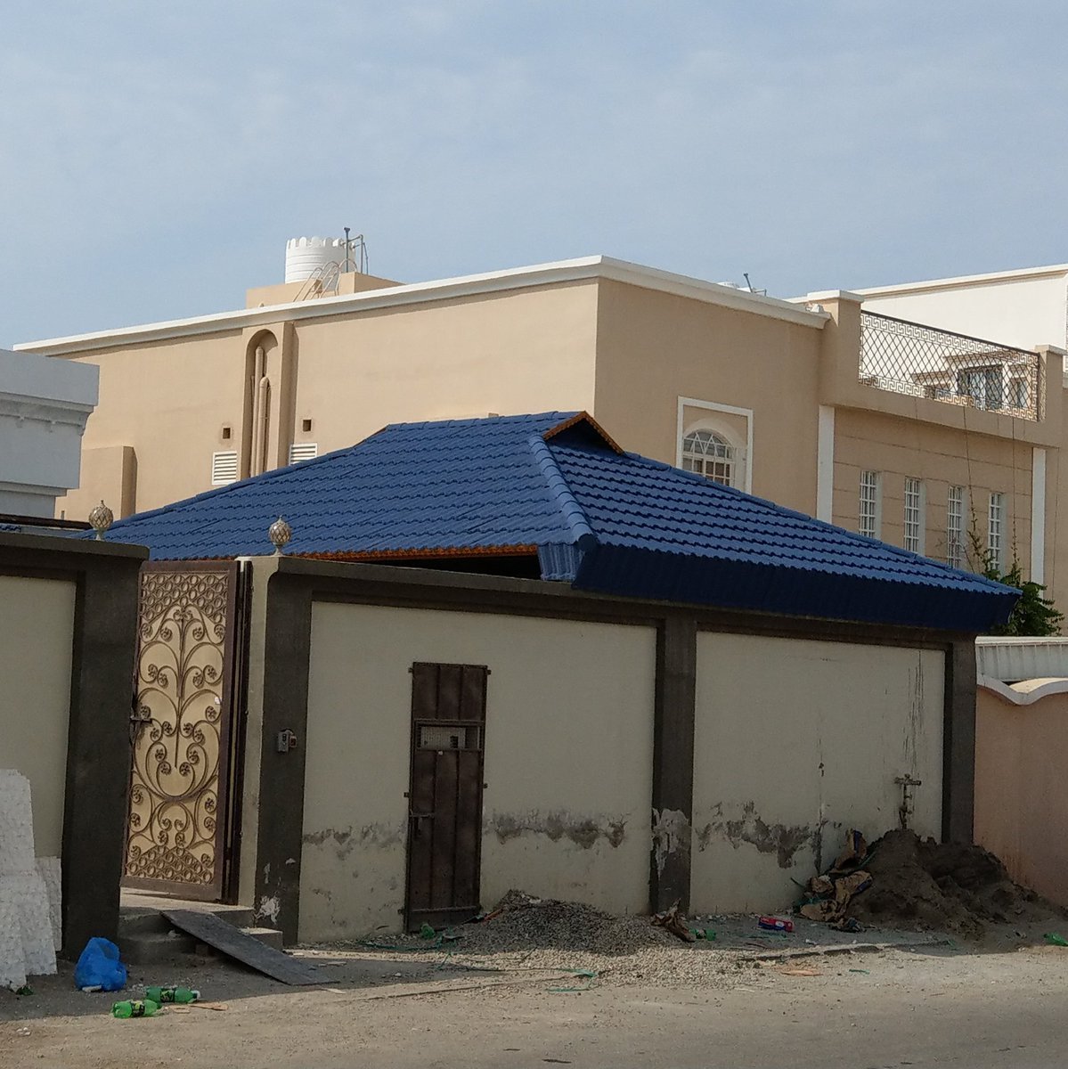 تركيب قرميد في الرياض  اسقف القرميد تعتبر واحدة من أفضل الخيارات لتغطية الغرف، المجالس